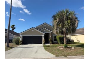 723 Lady Diana Dr, DAVENPORT 723 Lady Diana Dr, DAVENPORT