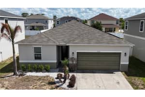 2316 Biscotto Cir, DAVENPORT