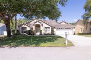 566 Montana Ave, DAVENPORT