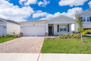 4732 Waltham Forest Dr, DAVENPORT