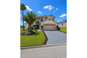 227 Dillon Way, DAVENPORT