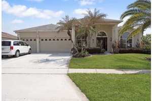 215 Strathmore Cir, KISSIMMEE
