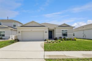 33857 Sky Blossom Cir, LEESBURG