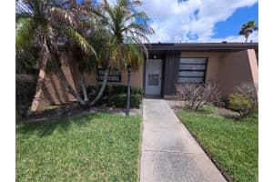 2219 Caribbean Dr S #27, KISSIMMEE