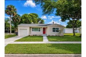 113 W Division St, WINTER GARDEN