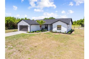 4170 Hickory Tree Rd, ST CLOUD