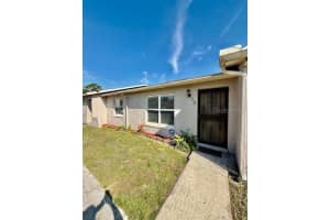 19 Lago Mesa Way, KISSIMMEE