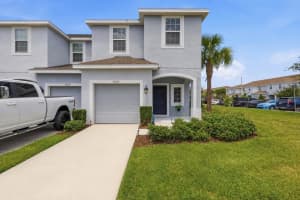 7005 Grand Elm Dr, RIVERVIEW 7005 Grand Elm Dr, RIVERVIEW