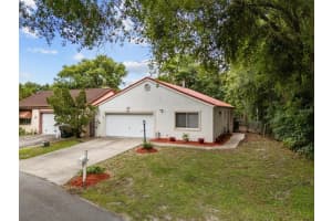 381 San Jose Dr, WINTER HAVEN