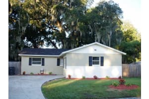 504 Robin Hill Pl , BRANDON