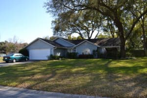 701 Woodrow Dr , AUBURNDALE