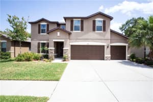 2120 Landside Dr, VALRICO