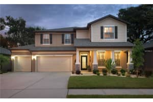 2126 Landside Dr, VALRICO