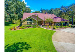 408 Apache Trl, BRANDON