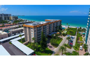800 Benjamin Franklin Dr #403, SARASOTA