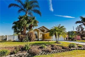 130 Bentley Oaks Blvd, DAVENPORT