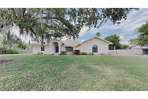 2355 S Stewart St, KISSIMMEE