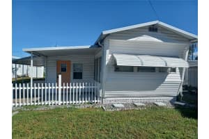 30 Oakwood, BRADENTON