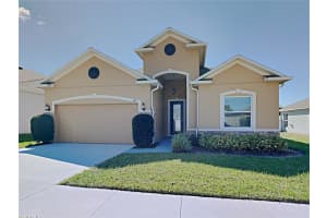 125 Flatwoods Loop, DAVENPORT