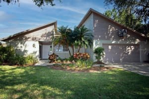 3352 Foxridge Cir, TAMPA