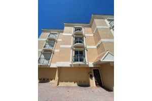 9866 Gulf Blvd #2, TREASURE ISLAND