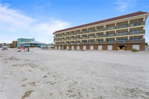 14010 Gulf Blvd #302, MADEIRA BEACH