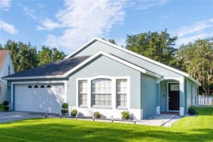 15826 Stags Leap Dr, LUTZ