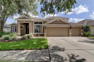 2622 Bonterra Blvd, VALRICO
