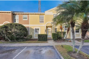 1516 Chateaux De Ville Ct, CLEARWATER