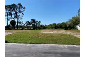 422 Bravado, NORTH PORT