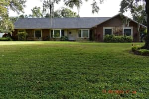 811 Arrowhead Ln, BRANDON