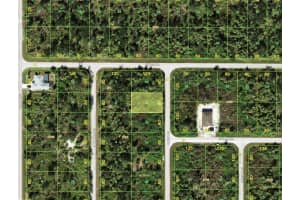 3375 La Rue St, PORT CHARLOTTE