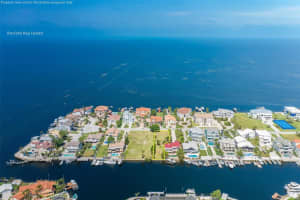 5048 Westshore Dr, NEW PORT RICHEY 5048 Westshore Dr, NEW PORT RICHEY