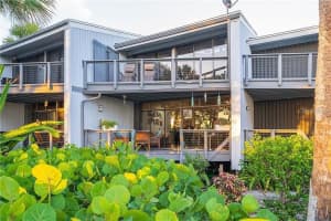 5030 N Beach Rd #2, ENGLEWOOD