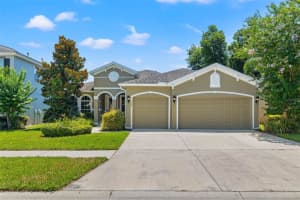 3004 Maple Shade Pl, SEFFNER