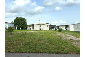236 El Prado, NORTH PORT
