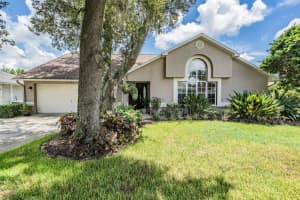 6536 Northlake Dr, ZEPHYRHILLS