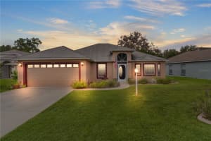 11448 Lake Dr, LEESBURG