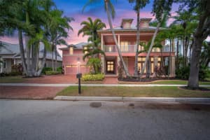 825 Islebay Dr, APOLLO BEACH