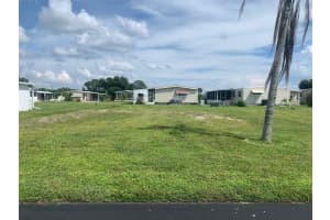 235 Estrada, NORTH PORT