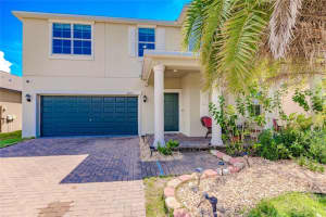 10215 Count Fleet Dr, RUSKIN 10215 Count Fleet Dr, RUSKIN