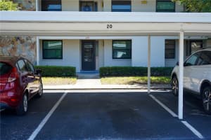 1601 43rd St N #224, ST PETERSBURG