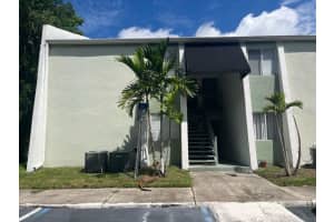 13300 Walsingham Rd #52, LARGO