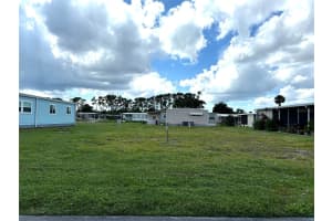 420 Madonna, NORTH PORT 420 Madonna, NORTH PORT