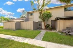 8014 Peach Dr, TEMPLE TERRACE