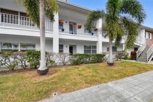 111 Brandywine Dr #111, LARGO