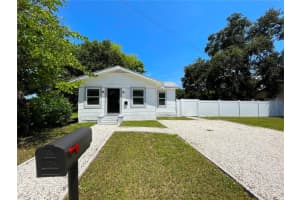 1114 Palm Bluff St, CLEARWATER