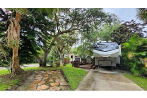 251 Saddle Ln, LAKE WALES
