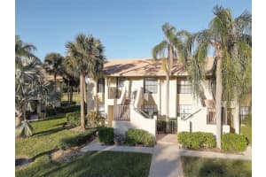 4452 Weybridge St #74, SARASOTA