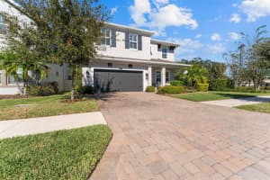 12107 Rustic River Way, TAMPA